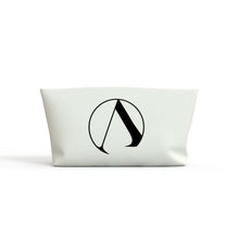 Load image into Gallery viewer, Ascend Wash Bag (Black Logo)