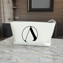 Load image into Gallery viewer, Ascend Wash Bag (Black Logo)
