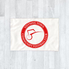 Load image into Gallery viewer, Steyning Town Fleece Blanket
